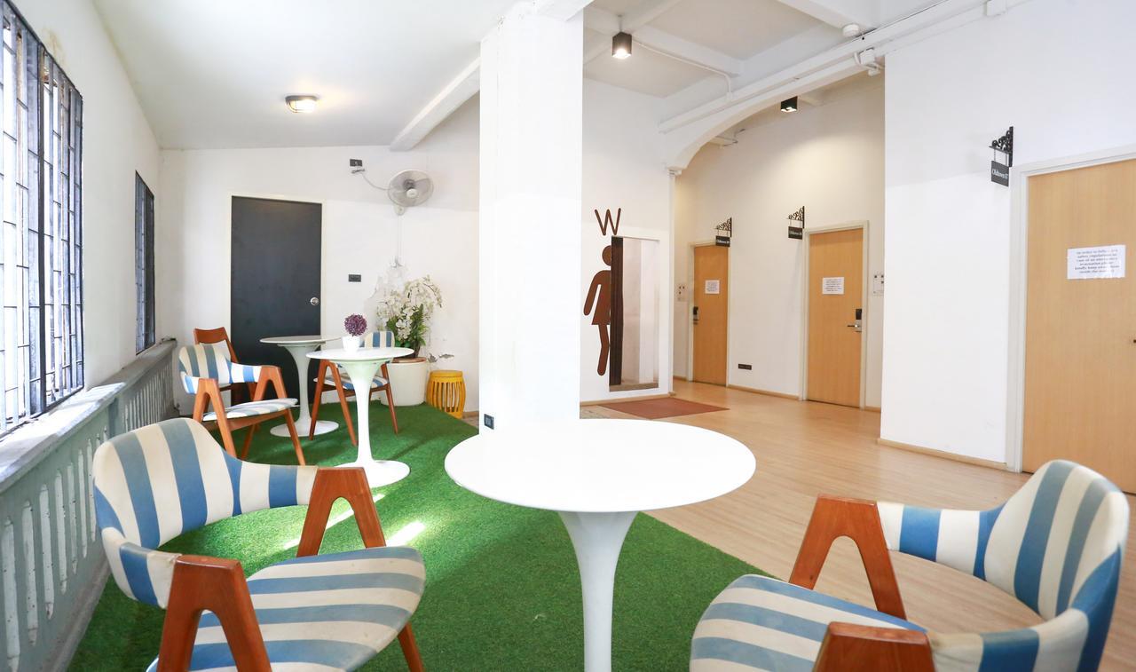 Oldtown Hostel バンコク都 エクステリア 写真