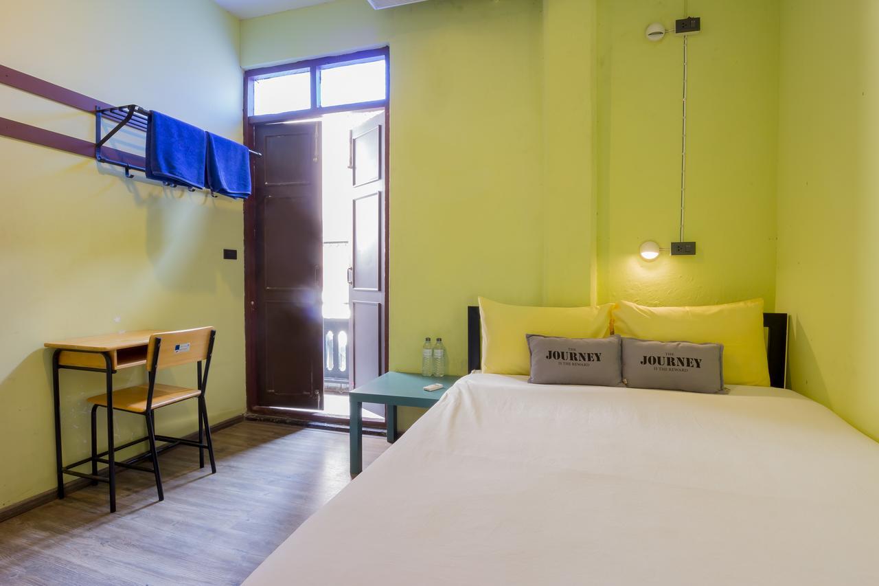 Oldtown Hostel バンコク都 エクステリア 写真